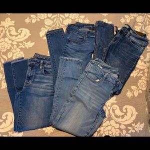 American Eagle skinny jeans